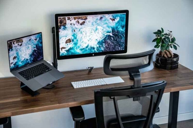 ergonomic workspace